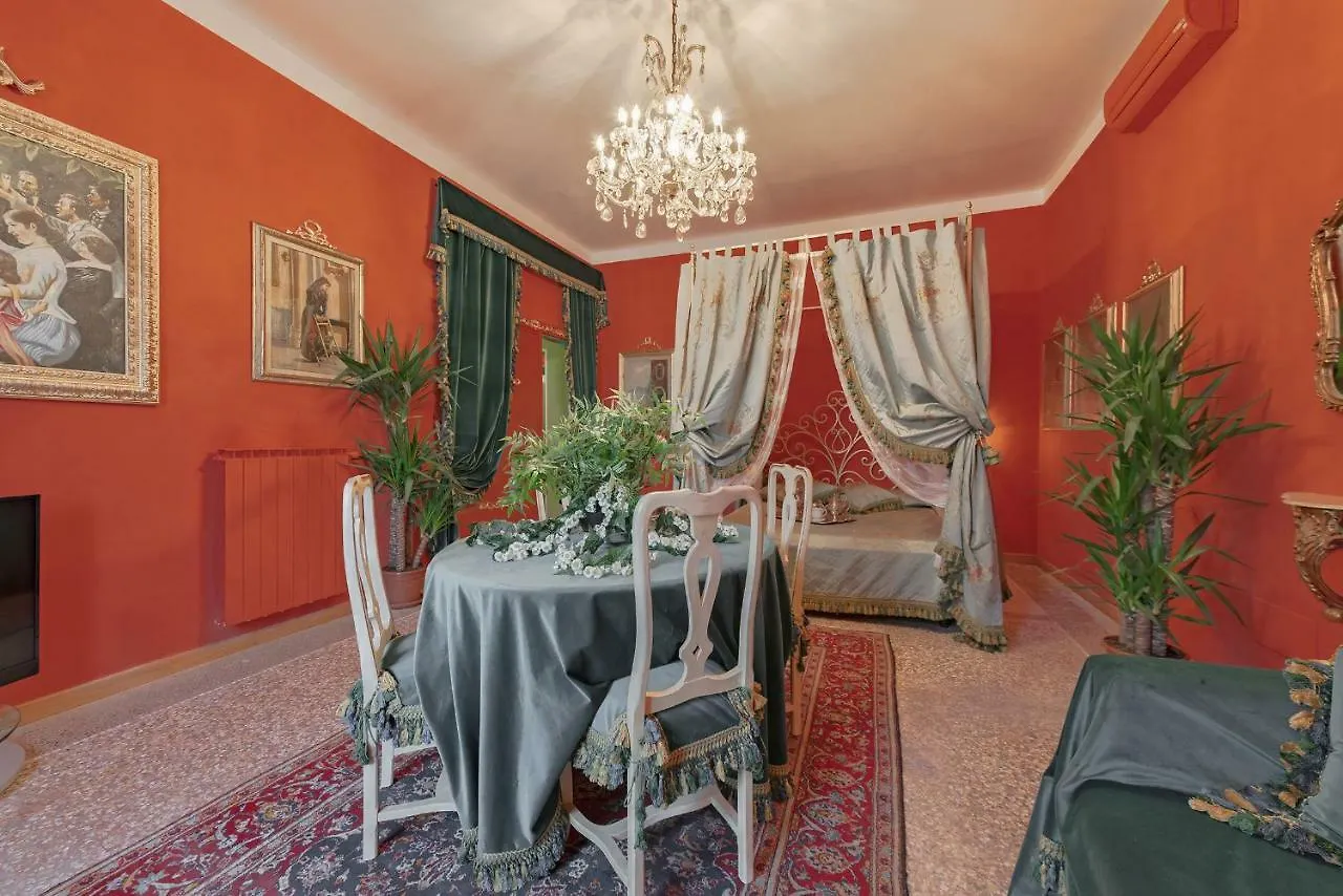 Luxury Apartment Pisa