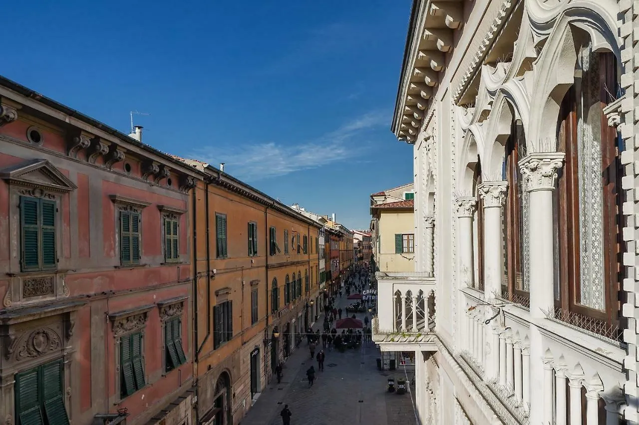 Luxury Apartment Pisa Italy