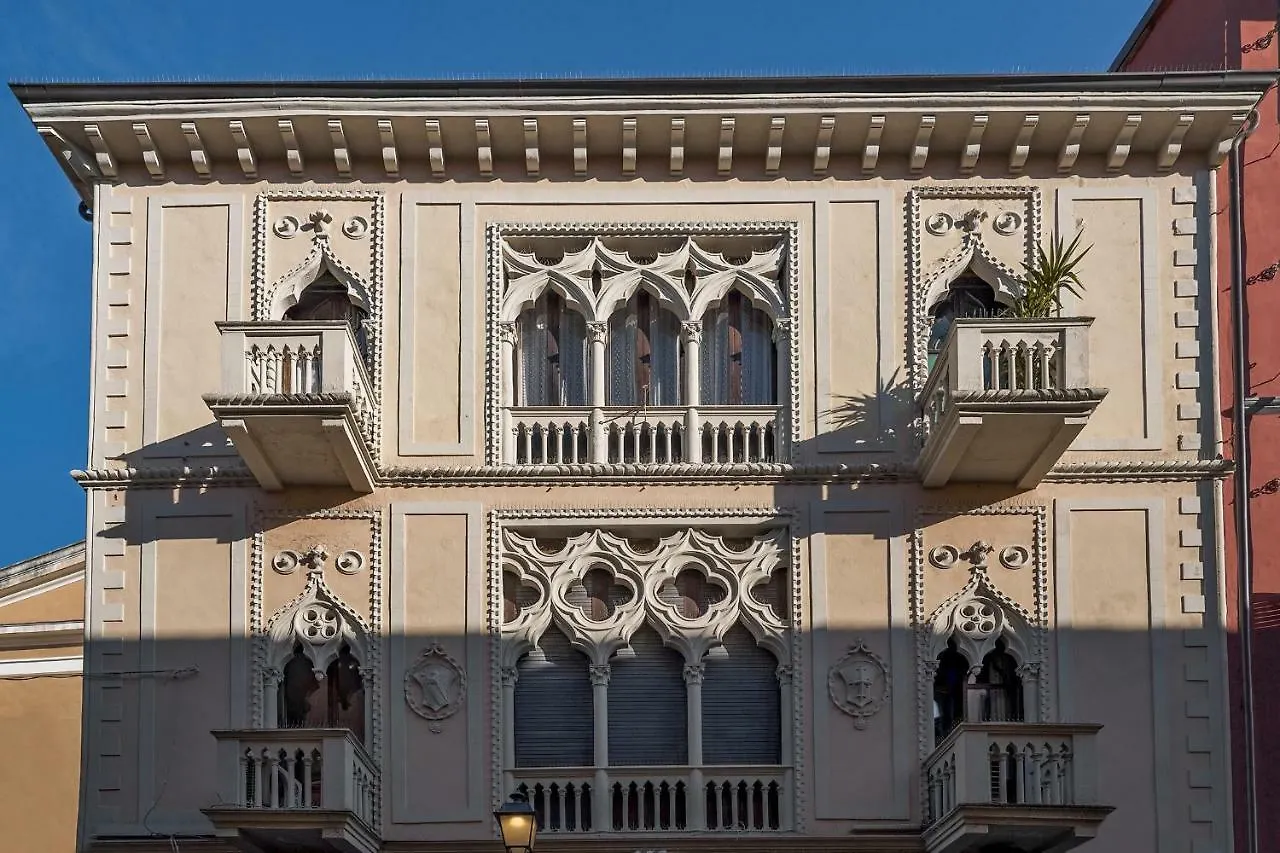 Luxury Apartment Pisa